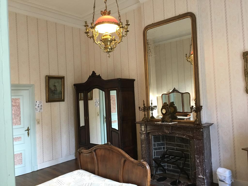 Chateau Bleu Hotel Trooz Buitenkant foto