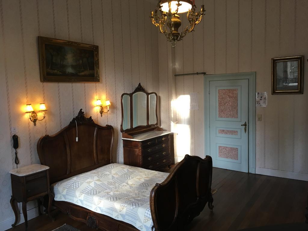 Chateau Bleu Hotel Trooz Buitenkant foto